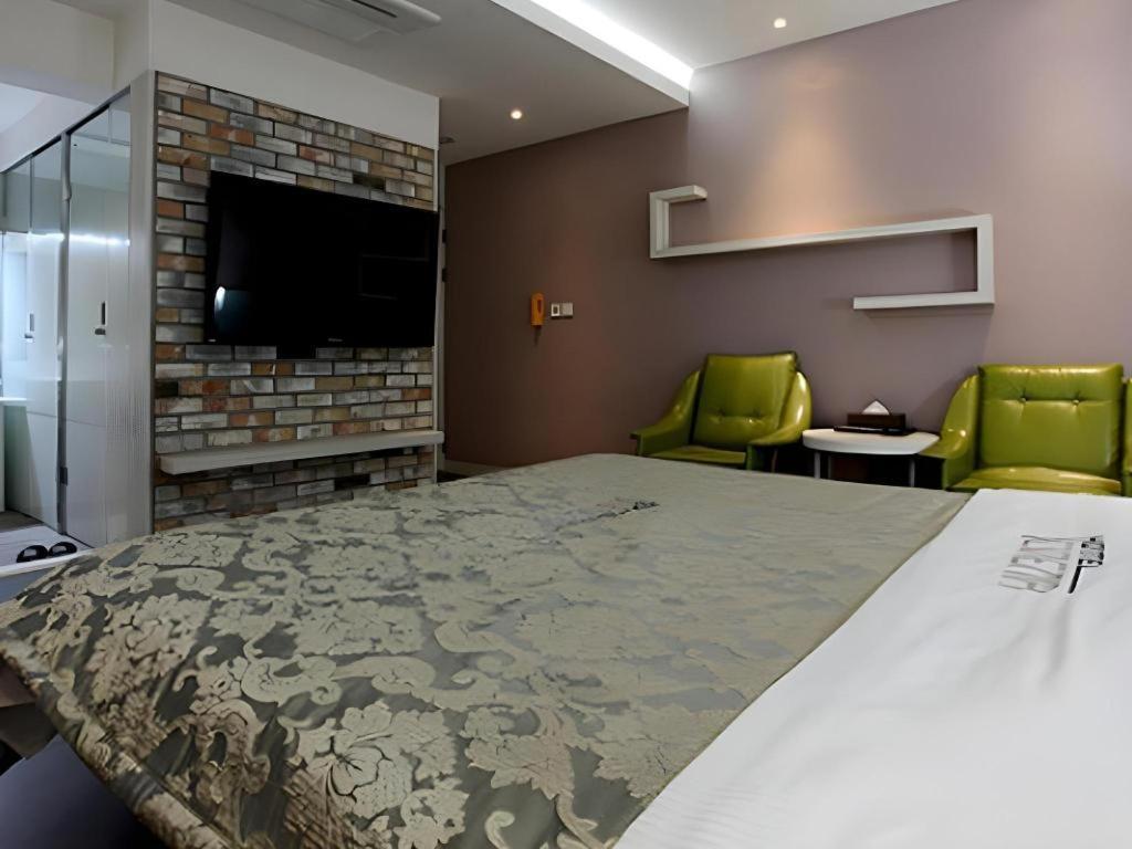 Motel Cinema Seoul